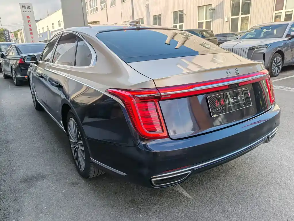 Hongqi Hongqi H9 — фото 10