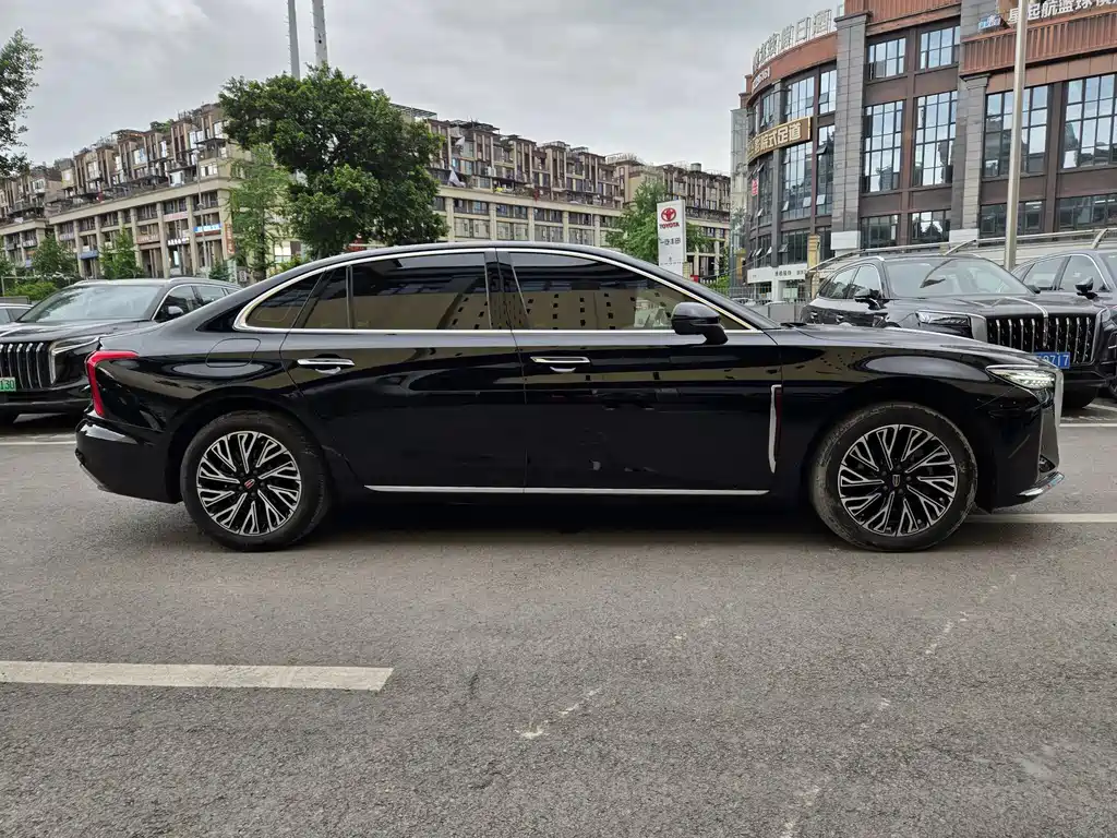 Hongqi Hongqi H5 — фото 19