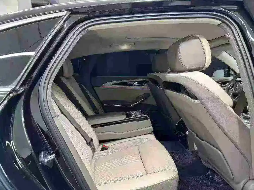 Hongqi Hongqi H9 — фото 5