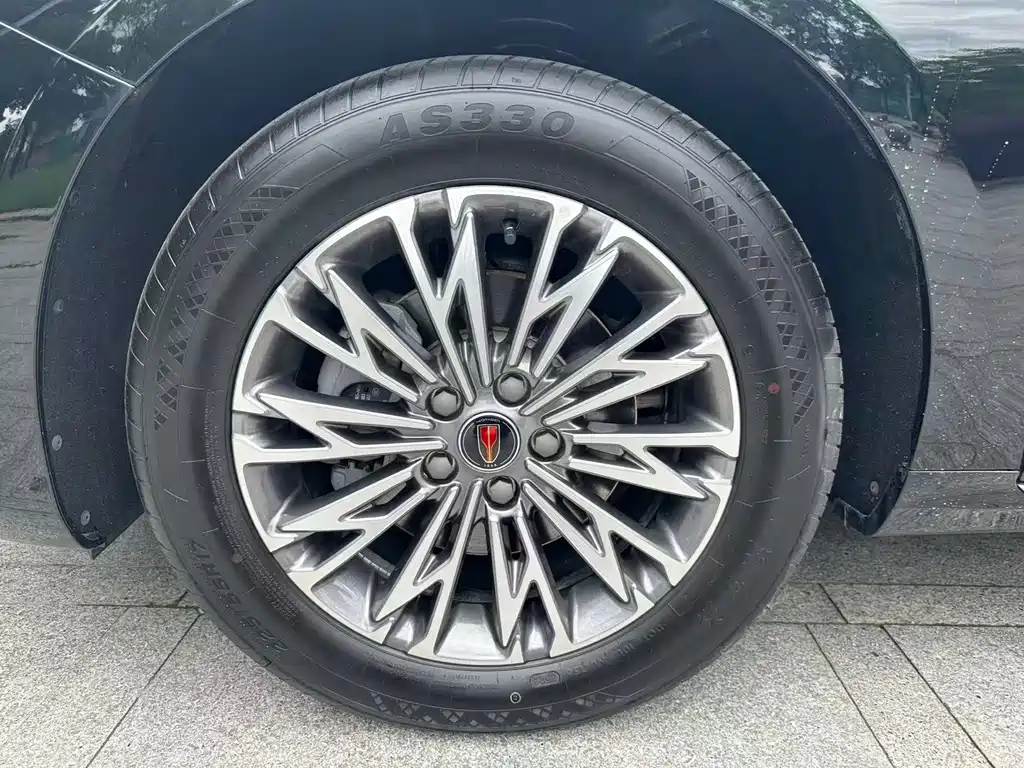 Hongqi Hongqi H5 — фото 22