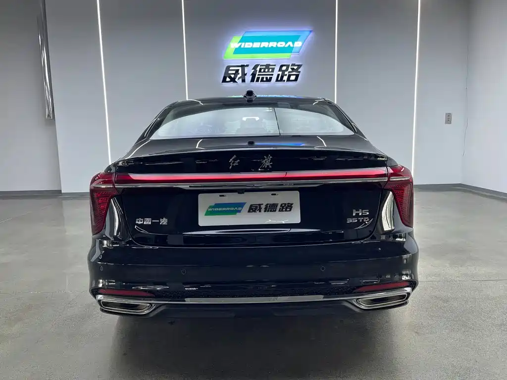 Hongqi Hongqi H5 — фото 6