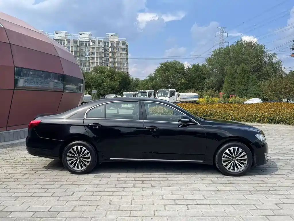 Hongqi Hongqi H7 — фото 4