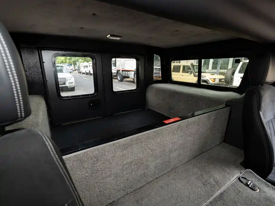 Hummer H2 — фото 11