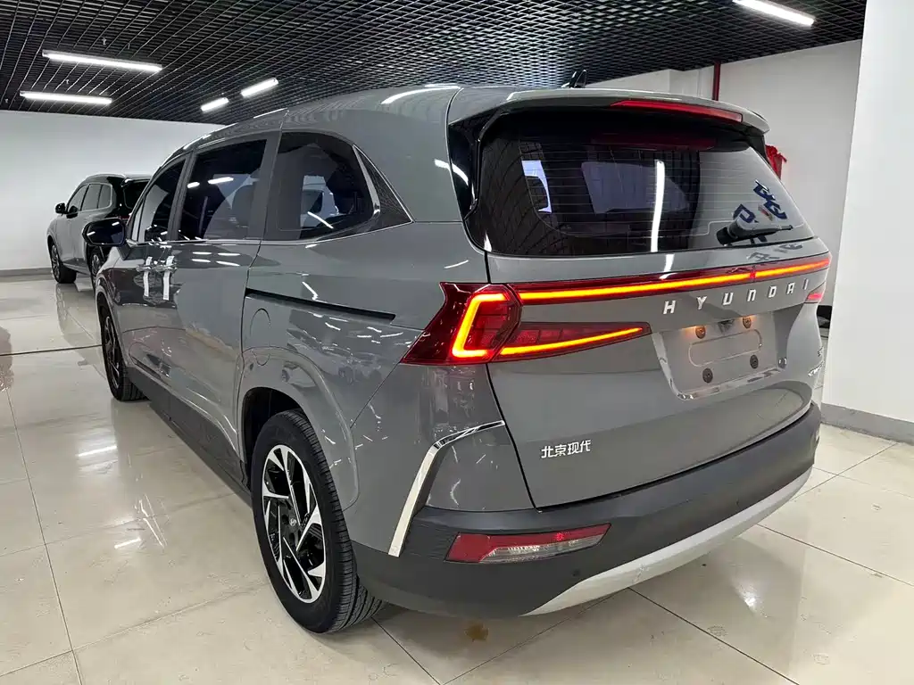 Hyundai Custo — фото 8