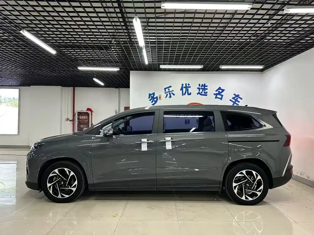 Hyundai Custo — фото 9