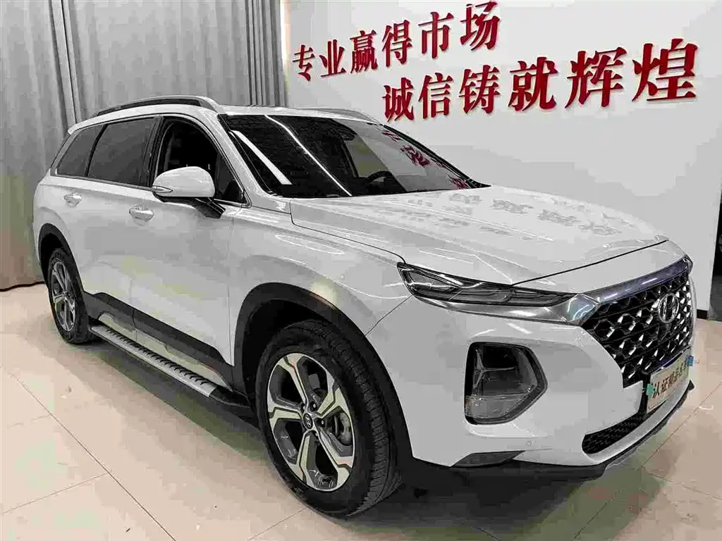 Hyundai Santa Fe — фото 3