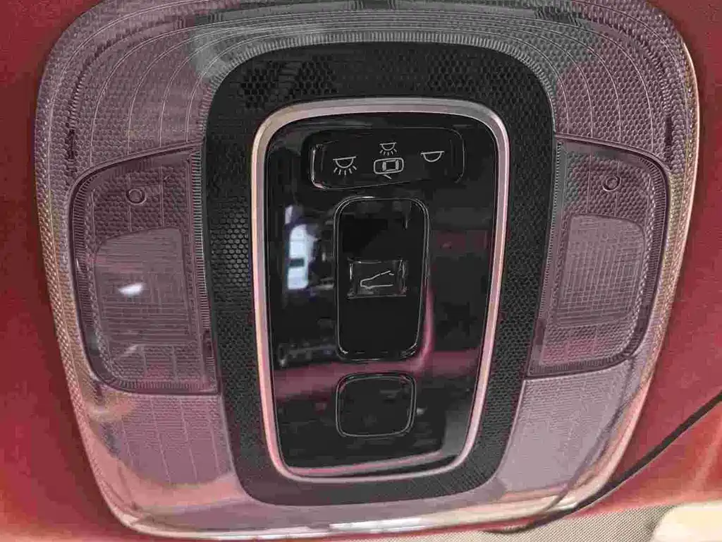 Hyundai Elantra — фото 13