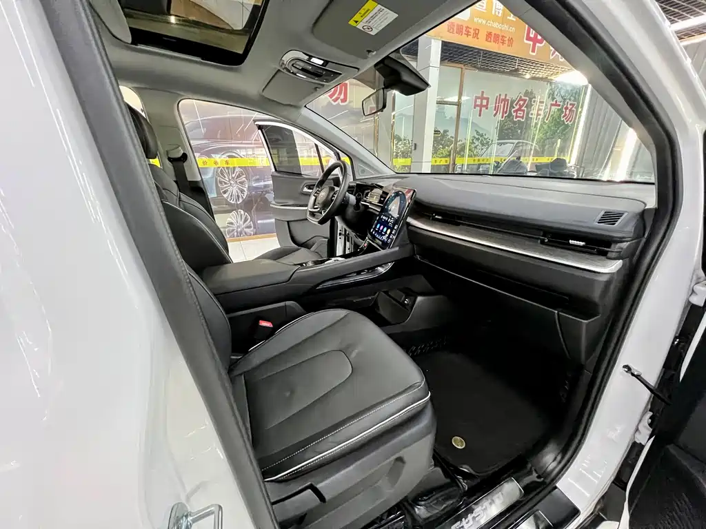 Hyundai Custo — фото 15