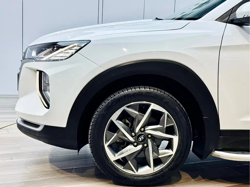 Hyundai Tucson — фото 26
