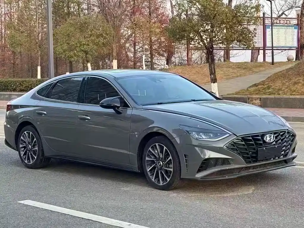 Hyundai Sonata — фото 6