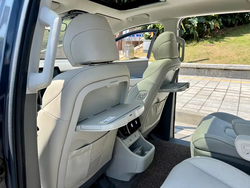 Hyundai Custo — фото 18