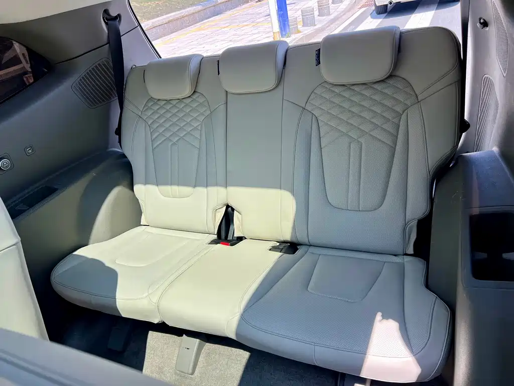 Hyundai Custo — фото 20