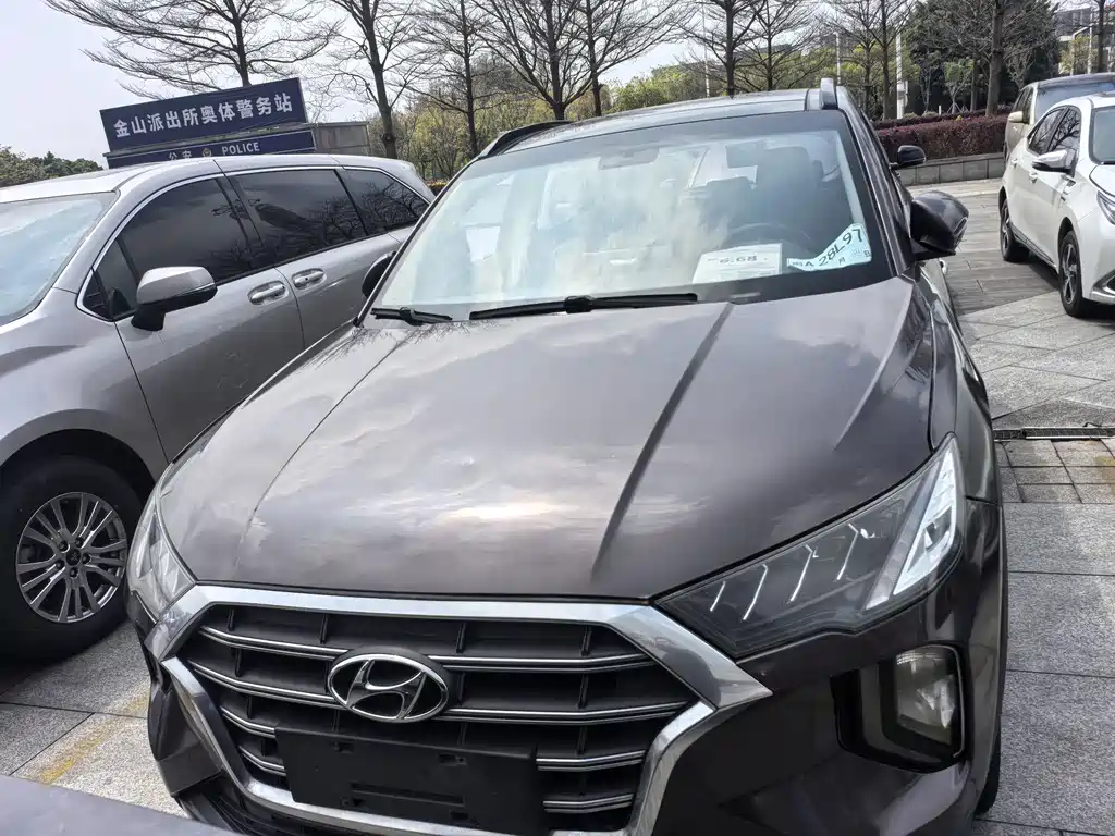Hyundai Tucson — фото 2