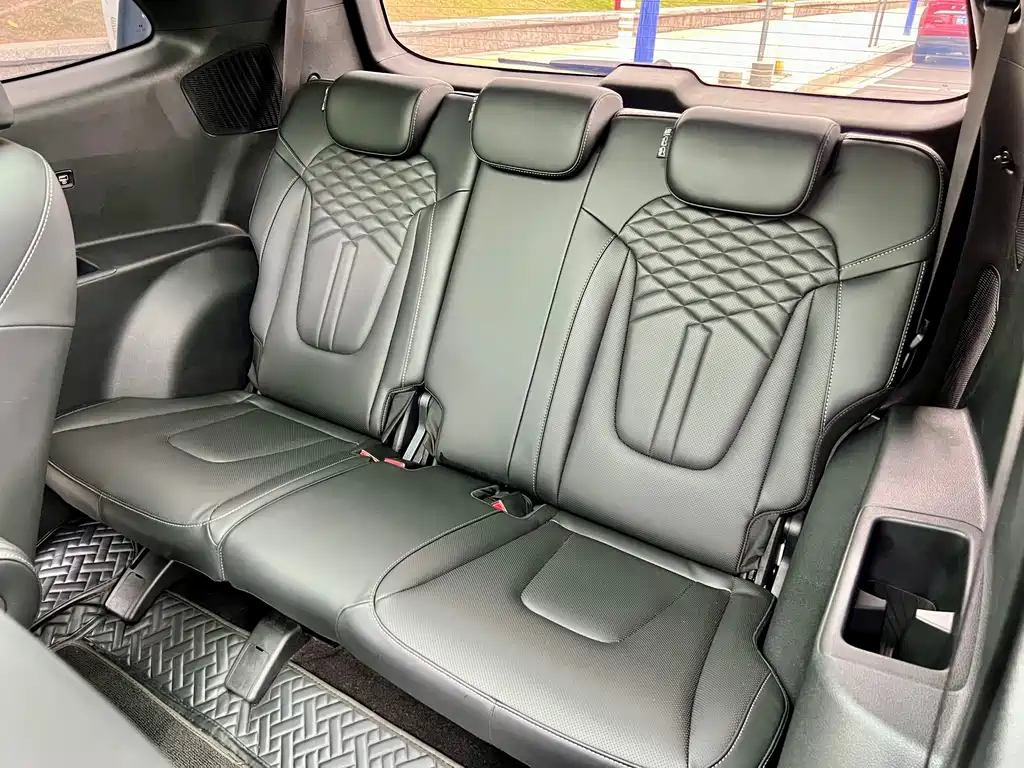 Hyundai Custo — фото 22