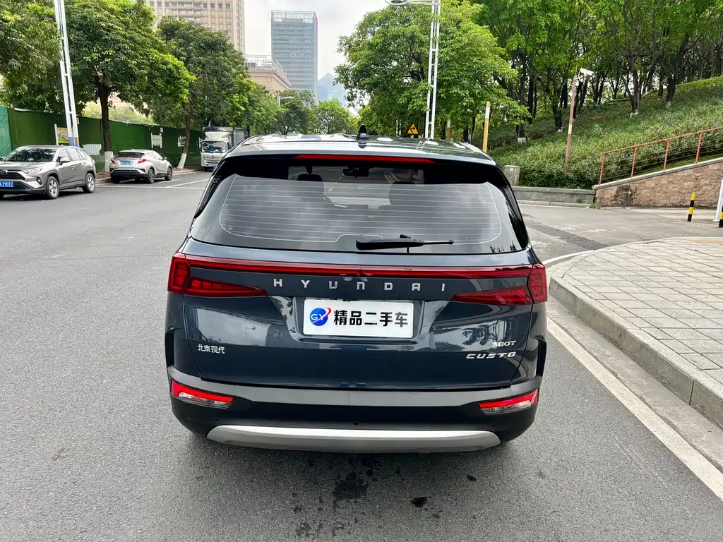 Hyundai Custo — фото 27