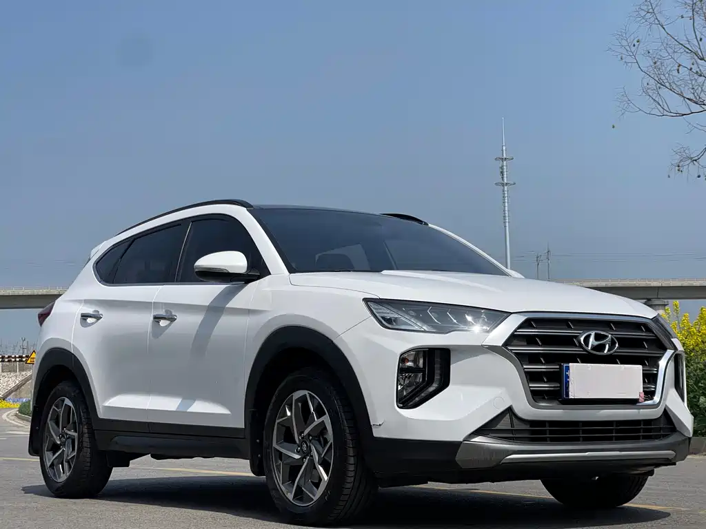 Hyundai Tucson — фото 3
