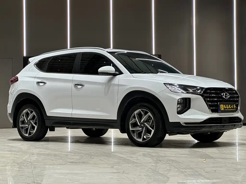 Hyundai Tucson — фото 3