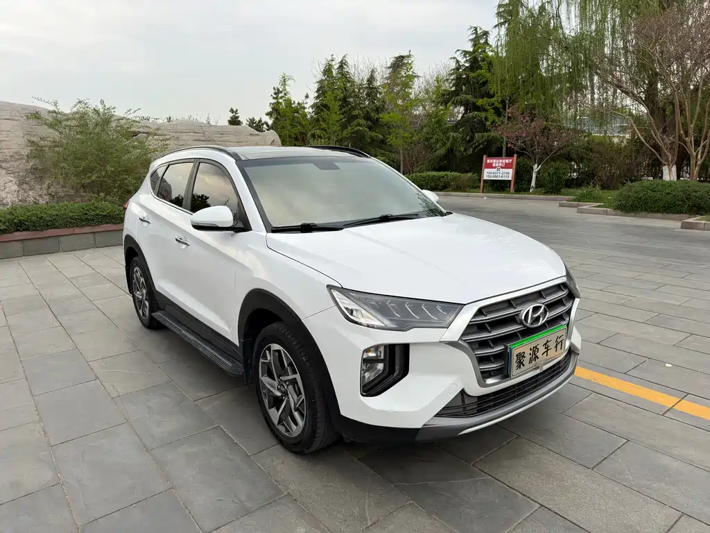 Hyundai Tucson — фото 2