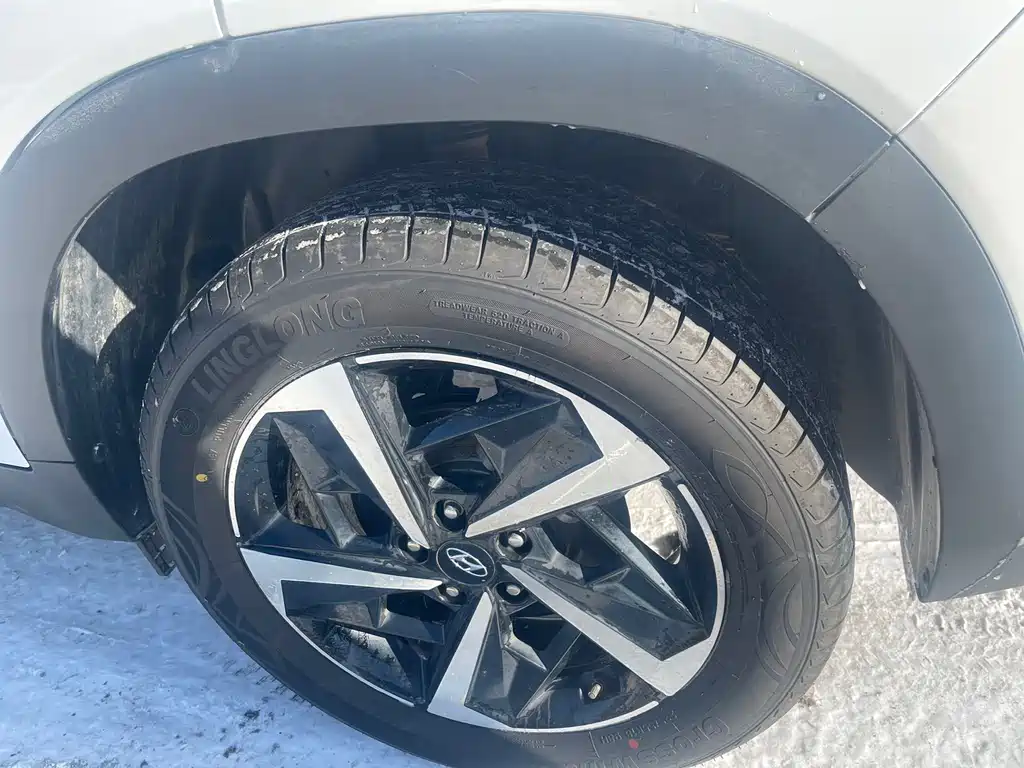 Hyundai ix35 — фото 19