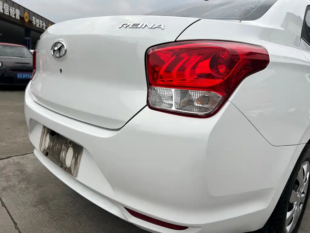 Hyundai Verna — фото 14