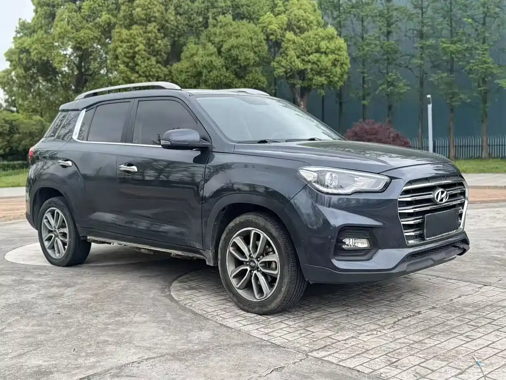 Hyundai ix35 — фото 2