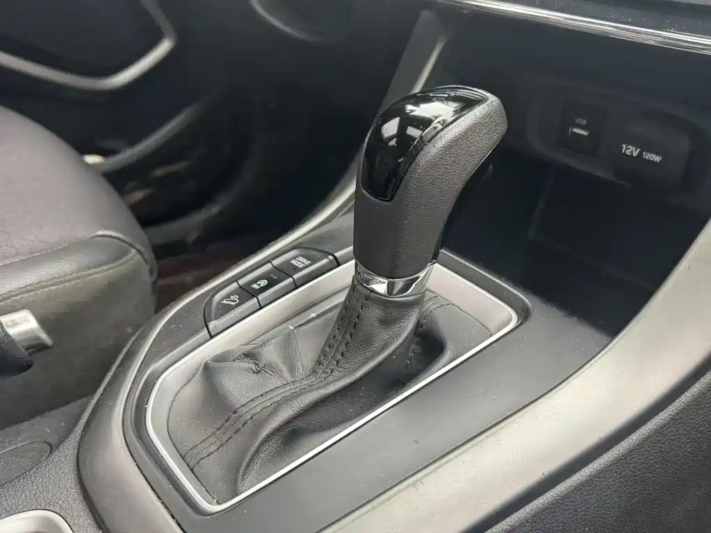 Hyundai ix35 — фото 17