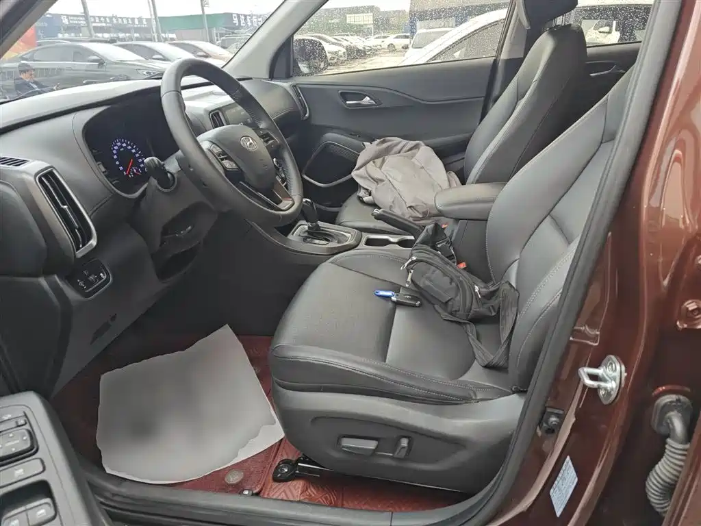 Hyundai ix35 — фото 10