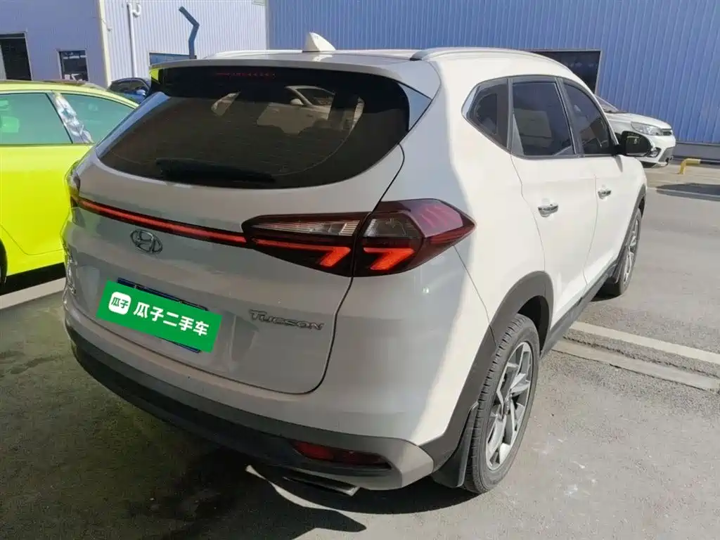 Hyundai Tucson — фото 5