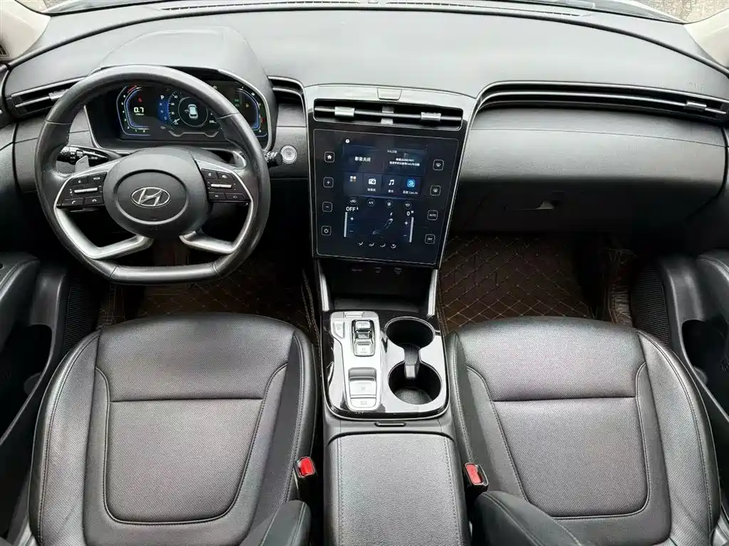 Hyundai Tucson — фото 22