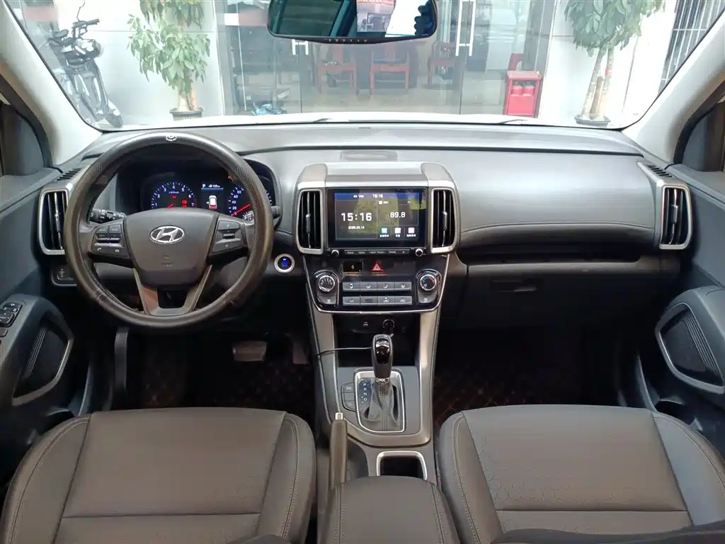 Hyundai ix35 — фото 10