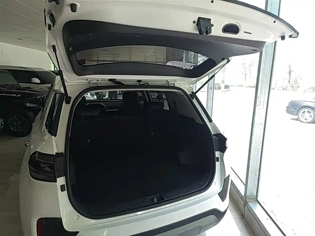 Hyundai ix35 — фото 19