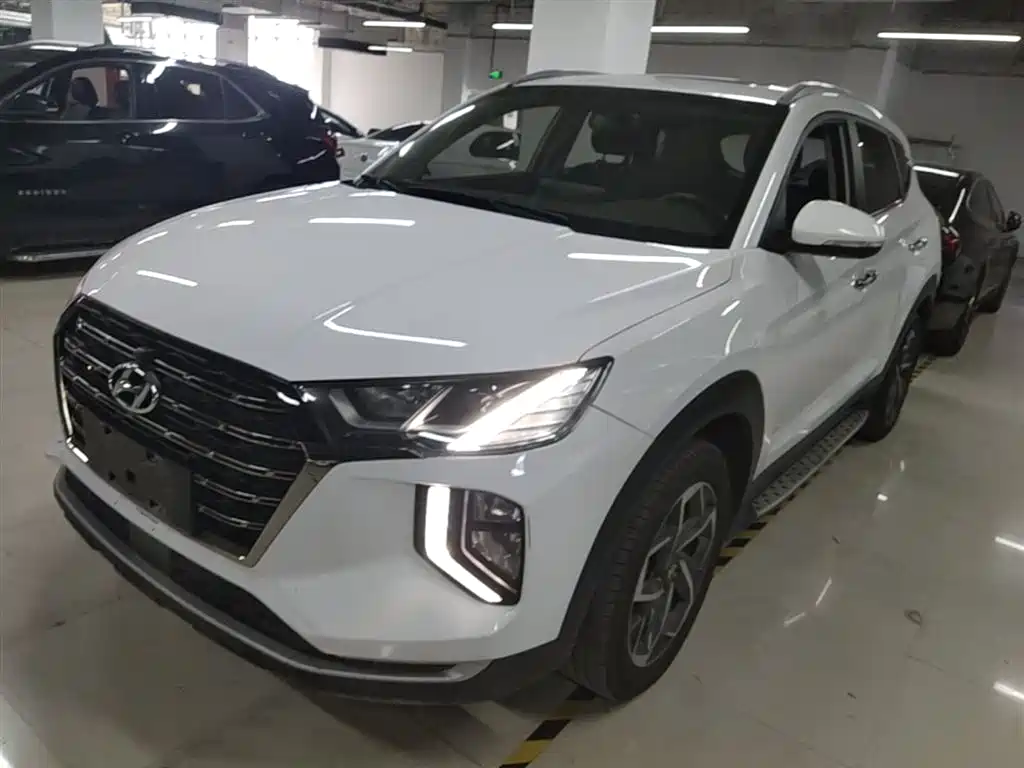 Hyundai Tucson — фото 2