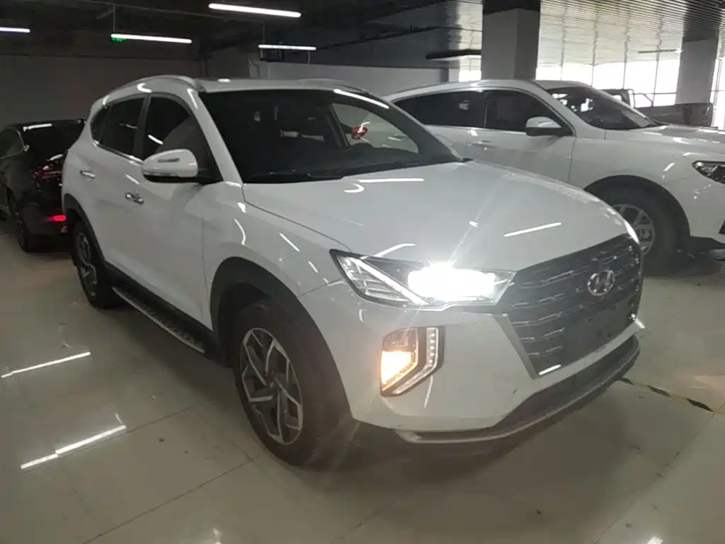 Hyundai Tucson — фото 4