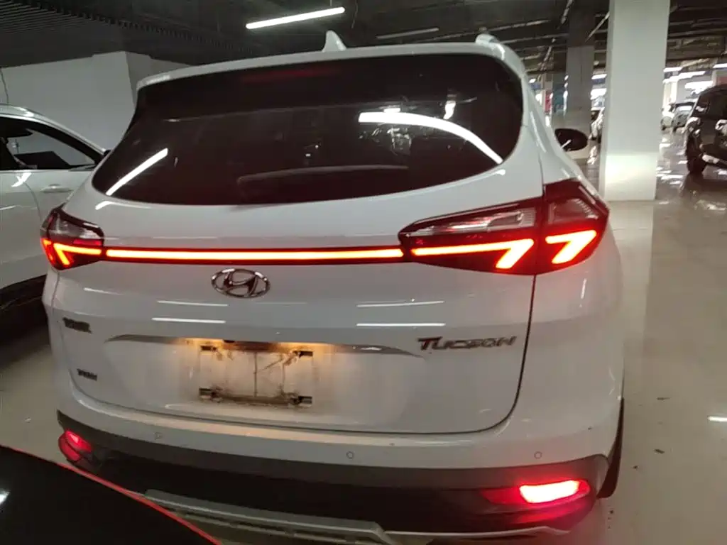 Hyundai Tucson — фото 6