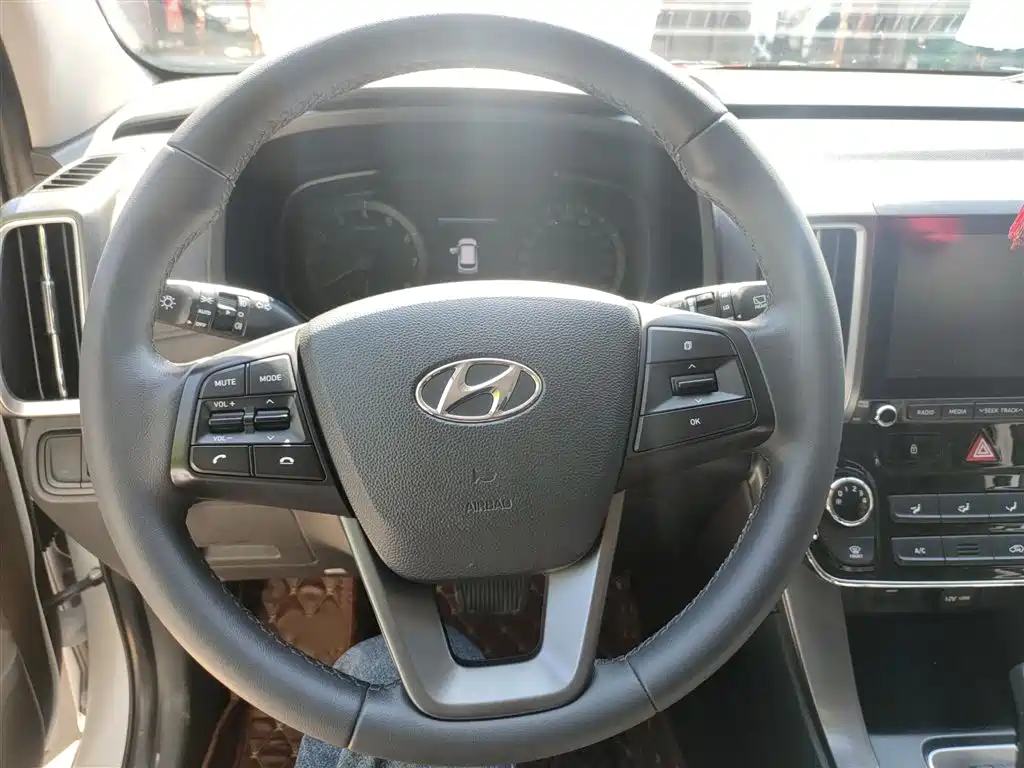 Hyundai ix35 — фото 3