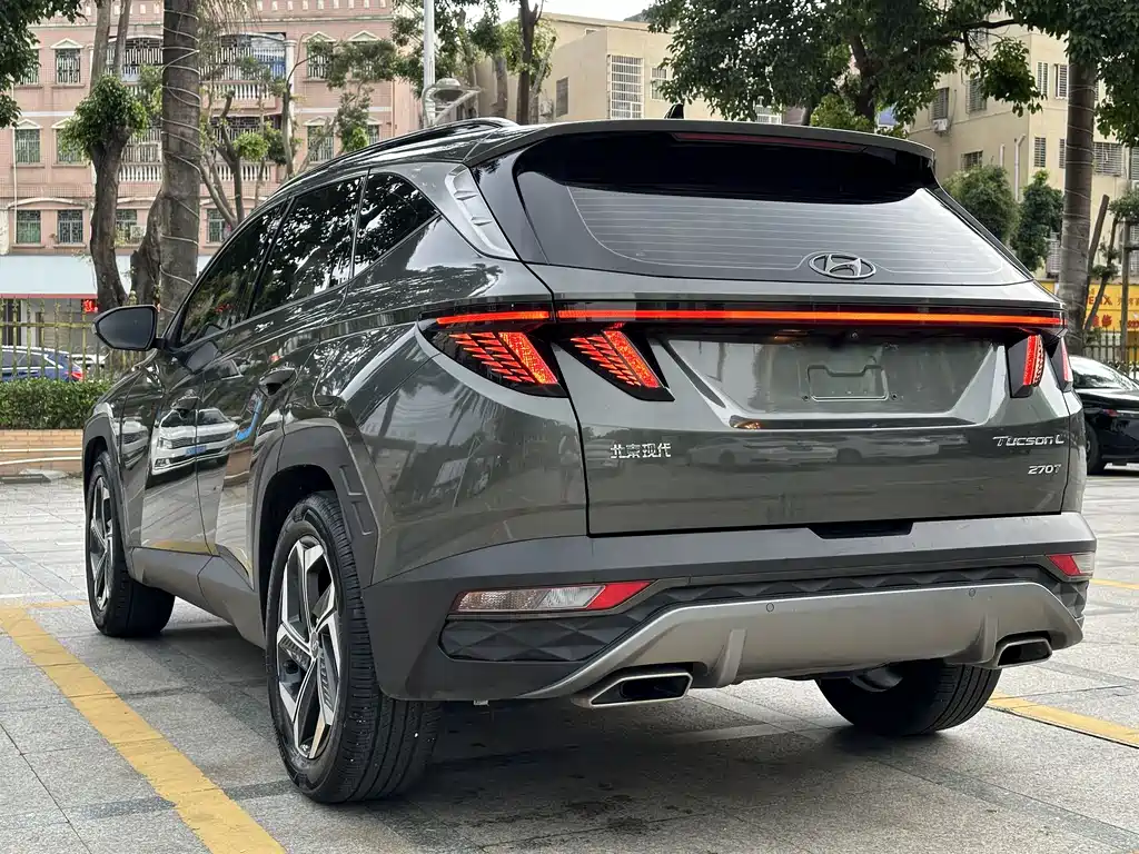 Hyundai Tucson — фото 7