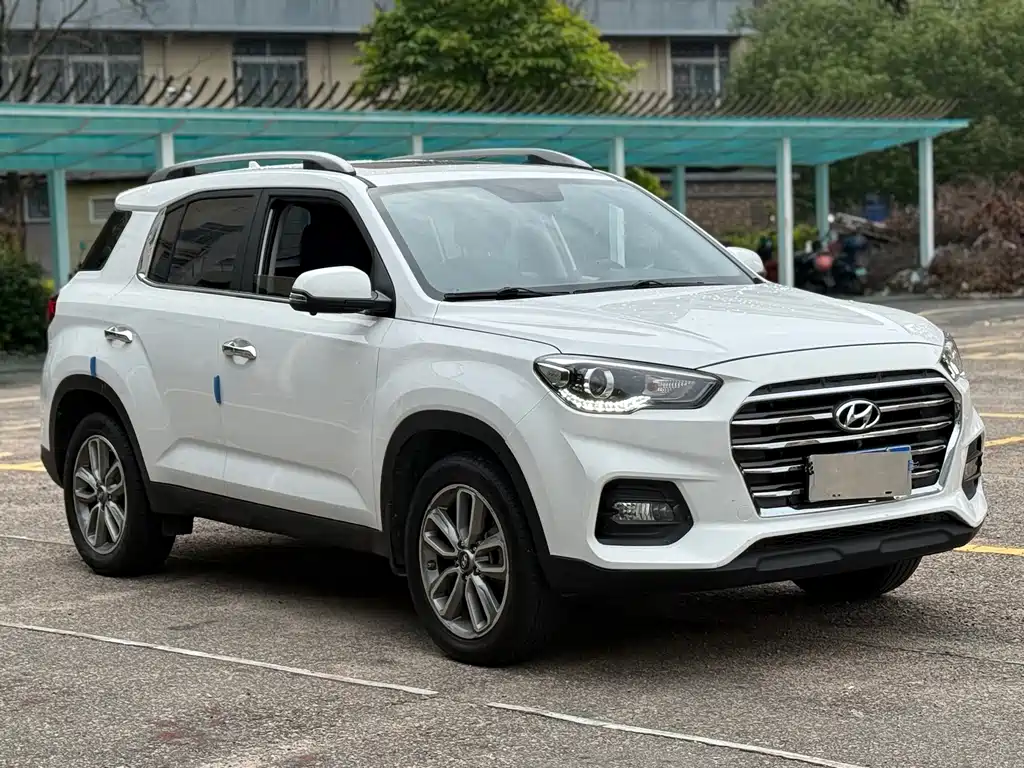 Hyundai ix35 — фото 3