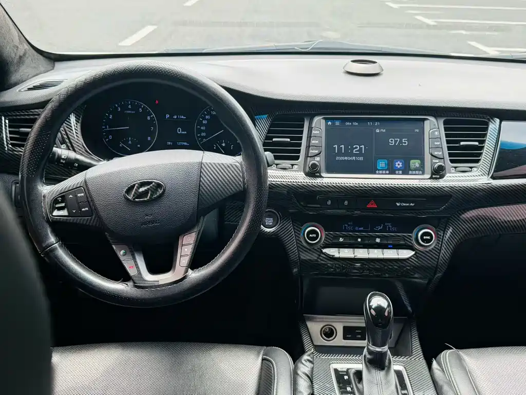 Hyundai Mistra — фото 5