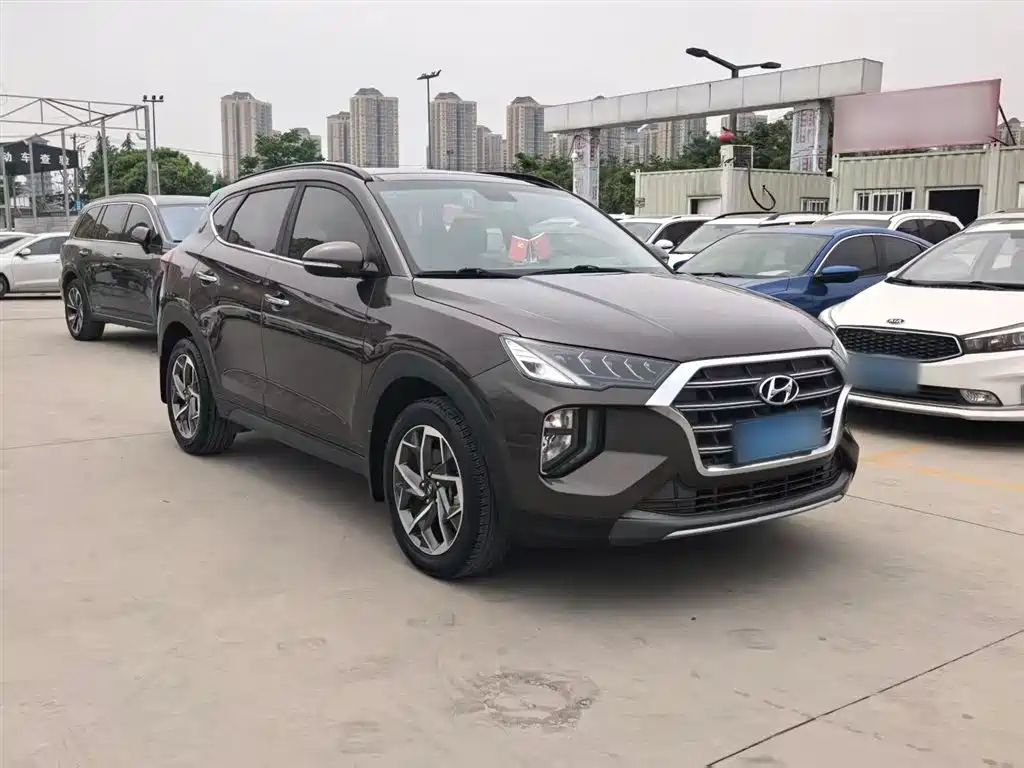 Hyundai Tucson — фото 4