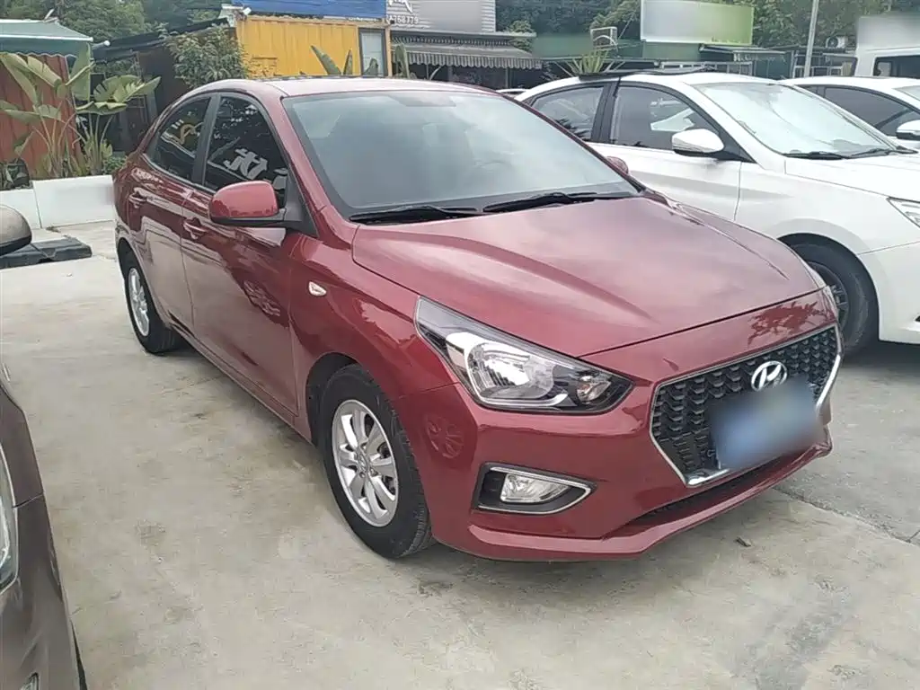 Hyundai Verna — фото 4