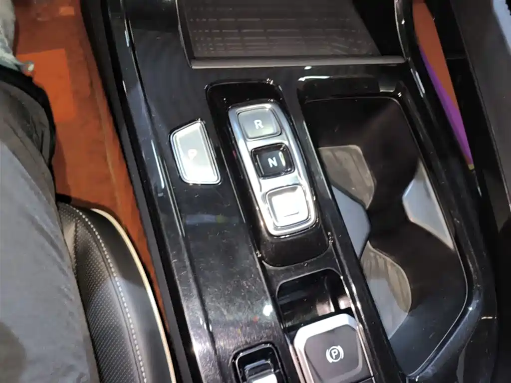 Hyundai Custo — фото 14