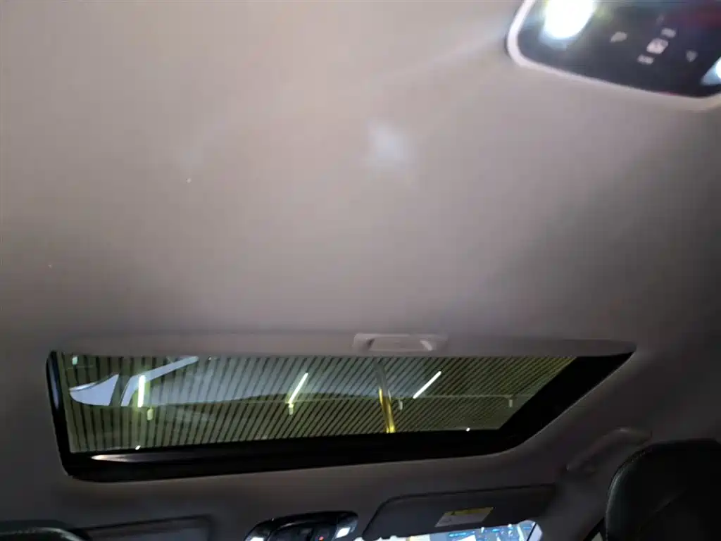 Hyundai Custo — фото 18