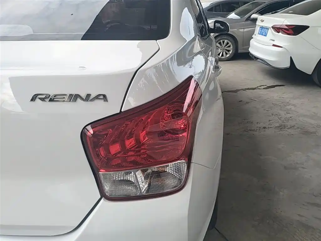 Hyundai Verna — фото 8