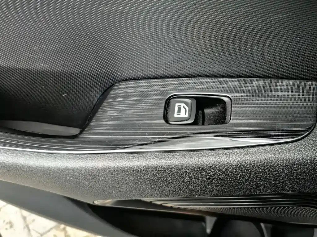 Hyundai ix35 — фото 10