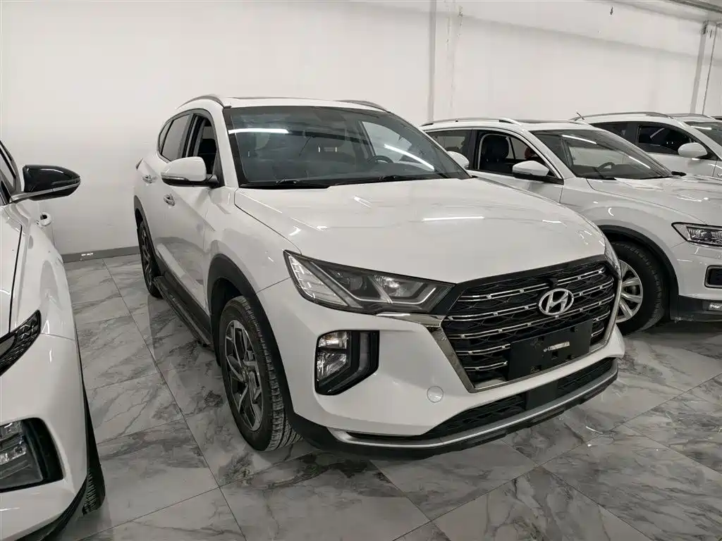 Hyundai Tucson — фото 3