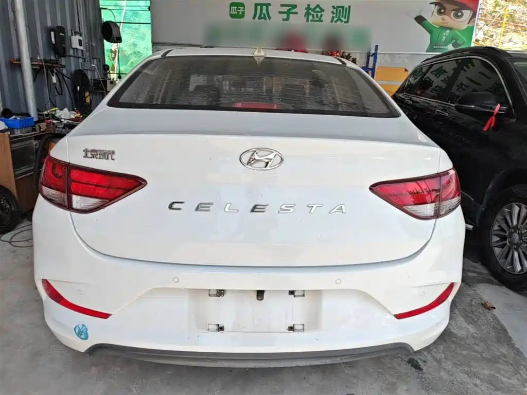 Hyundai Elantra — фото 6