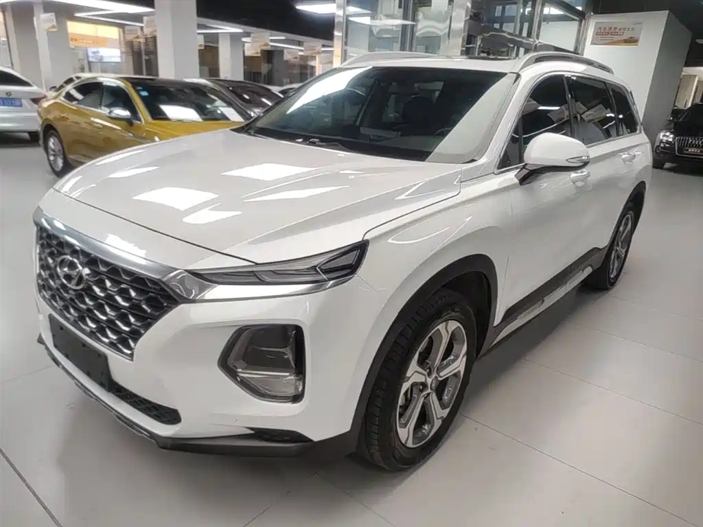 Hyundai Santa Fe — фото 2