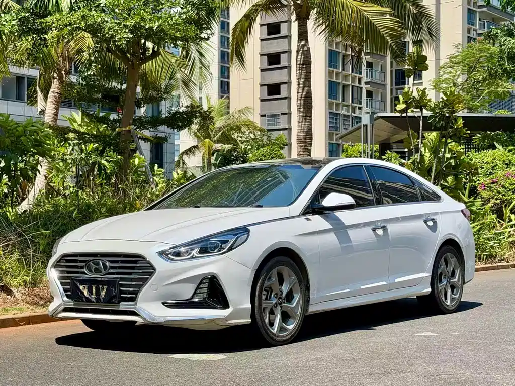 Hyundai Sonata — фото 10