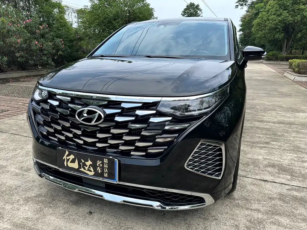 Hyundai Custo — фото 3