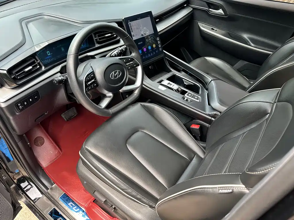 Hyundai Custo — фото 33